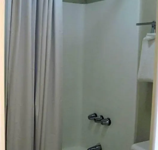 Hotel Travelodge By Wyndham 2*